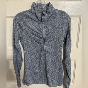 Athleta XS women’s quarter zip pullover